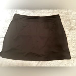 Women’s Black Skort Sz XL